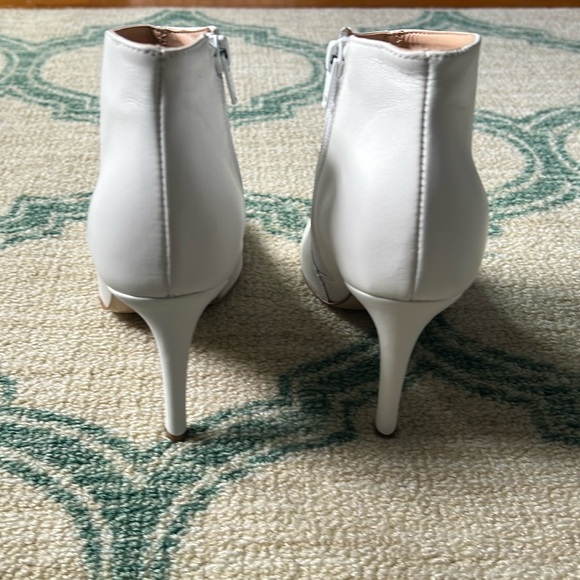 New in Box Formentini heeled boots. European 36 - Picture 8 of 17